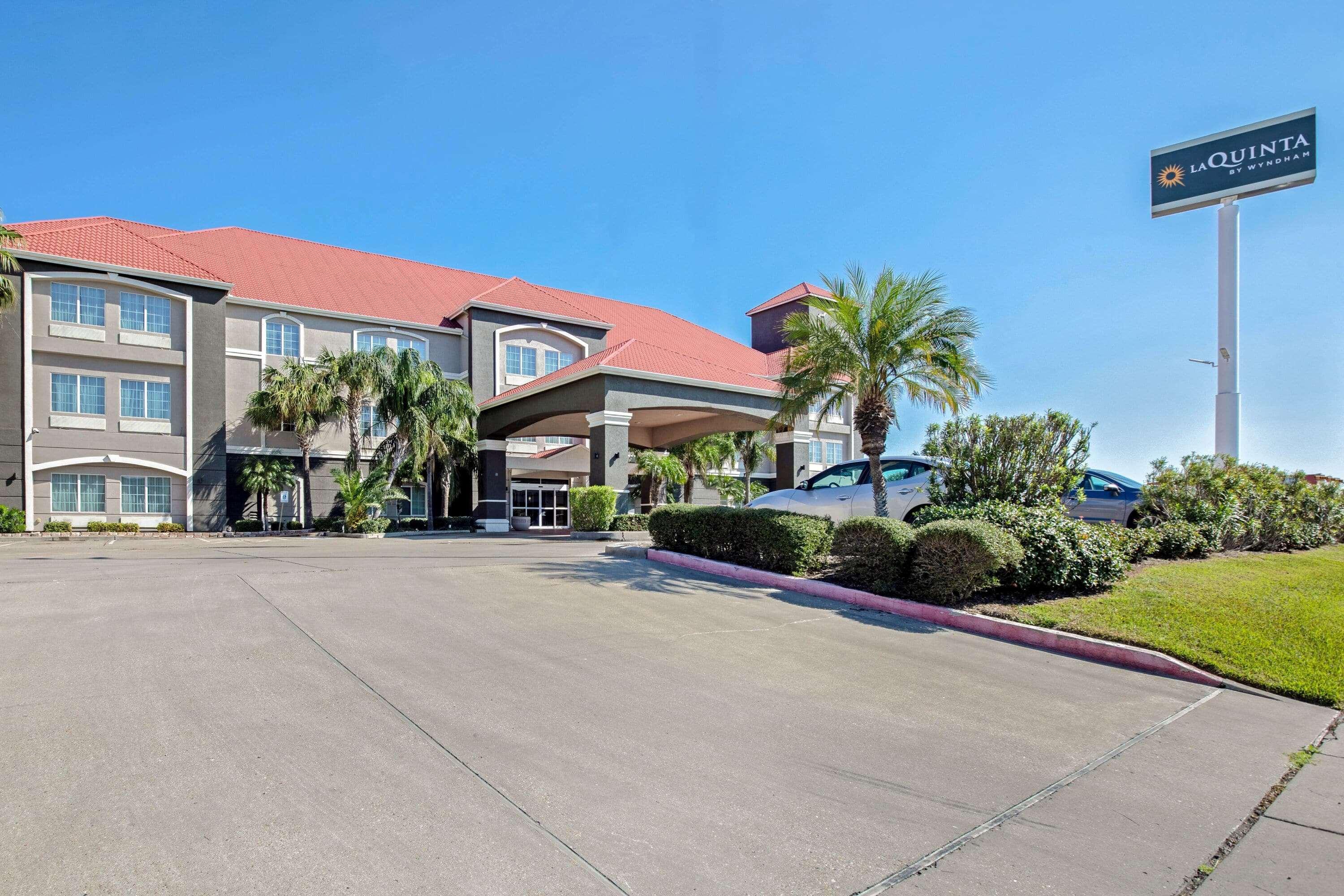La Quinta By Wyndham Corpus Christi Airport Hotell Exteriör bild